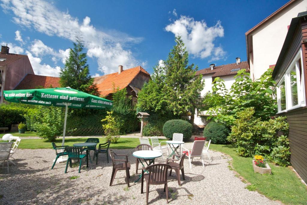 Gasthof Und Pension Zum Kreuz Lautenbach Esterno foto